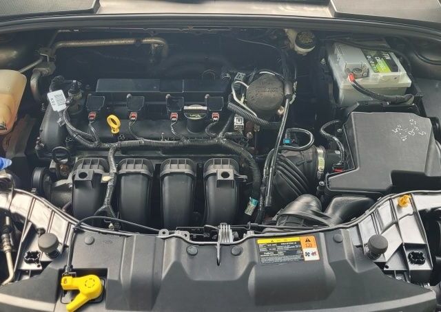 Сірий Форд Фокус, об'ємом двигуна 2 л та пробігом 128 тис. км за 7200 $, фото 6 на Automoto.ua