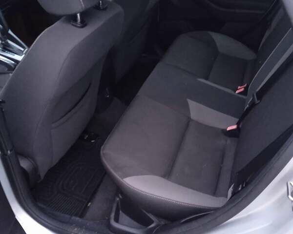 Сірий Форд Фокус, об'ємом двигуна 2 л та пробігом 172 тис. км за 5300 $, фото 11 на Automoto.ua