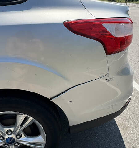 Сірий Форд Фокус, об'ємом двигуна 2 л та пробігом 265 тис. км за 6500 $, фото 9 на Automoto.ua