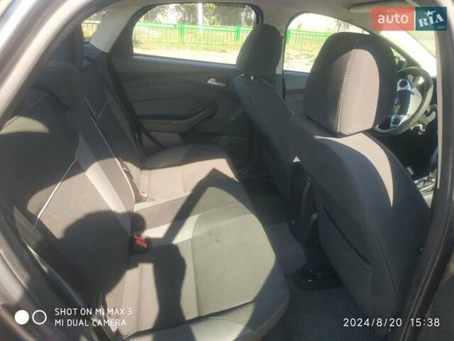 Серый Форд Фокус, объемом двигателя 2 л и пробегом 176 тыс. км за 6300 $, фото 12 на Automoto.ua