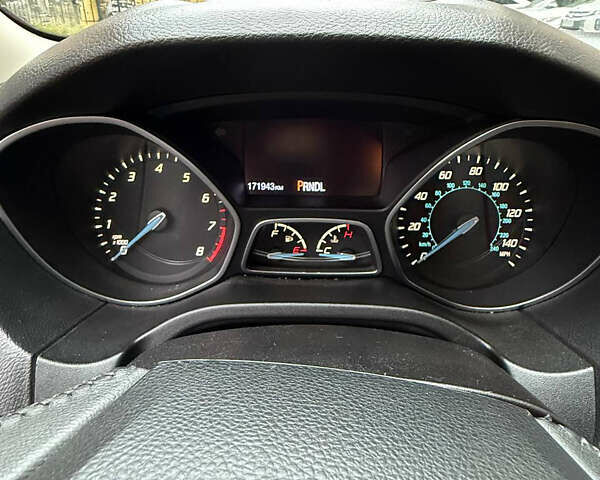 Форд Фокус 2013 в Киеве на Automoto.ua Серый Форд Фокус, объемом двигателя 2 л и пробегом 170 тыс. км за 5900 $, фото 2 на Automoto.ua