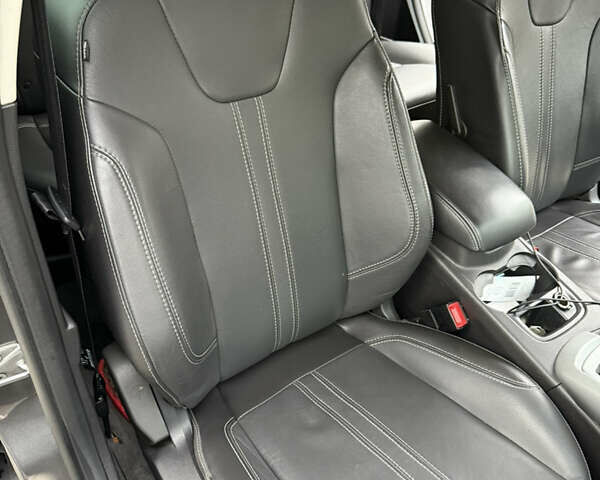 Серый Форд Фокус, объемом двигателя 2 л и пробегом 211 тыс. км за 7200 $, фото 29 на Automoto.ua