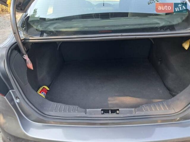Сірий Форд Фокус, об'ємом двигуна 2 л та пробігом 177 тис. км за 7500 $, фото 13 на Automoto.ua