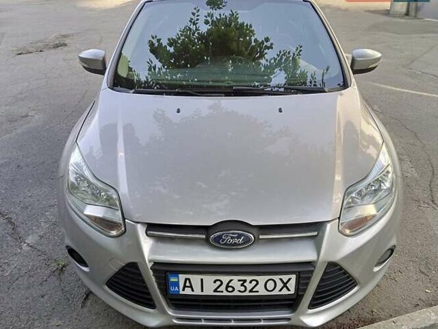 Серый Форд Фокус, объемом двигателя 2 л и пробегом 177 тыс. км за 8700 $, фото 1 на Automoto.ua