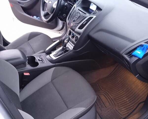 Сірий Форд Фокус, об'ємом двигуна 2 л та пробігом 172 тис. км за 5300 $, фото 13 на Automoto.ua