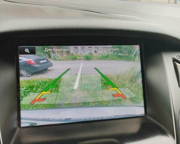 Форд Фокус 2013 у Львові на Automoto.ua Сірий Форд Фокус, об'ємом двигуна 2 л та пробігом 220 тис. км за 8000 $, фото 26 на Automoto.ua