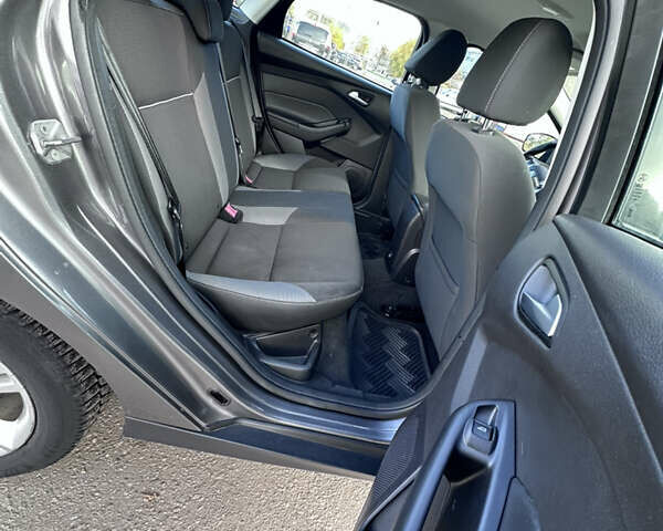 Форд Фокус 2013 в Киеве на Automoto.ua Серый Форд Фокус, объемом двигателя 2 л и пробегом 200 тыс. км за 6400 $, фото 17 на Automoto.ua