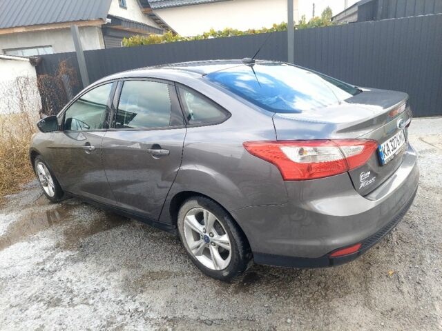 Сірий Форд Фокус, об'ємом двигуна 2 л та пробігом 223 тис. км за 7999 $, фото 4 на Automoto.ua