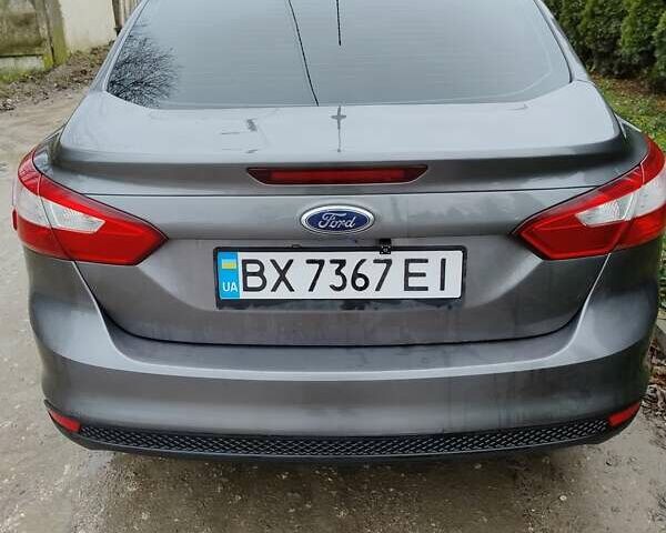 Сірий Форд Фокус, об'ємом двигуна 2 л та пробігом 272 тис. км за 6600 $, фото 3 на Automoto.ua