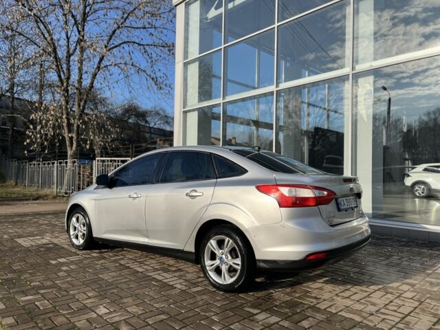 Серый Форд Фокус, объемом двигателя 2 л и пробегом 264 тыс. км за 6800 $, фото 5 на Automoto.ua