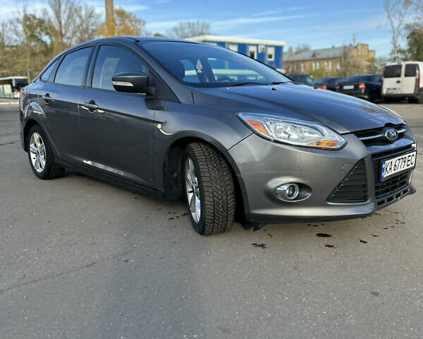 Форд Фокус 2013 в Киеве на Automoto.ua Серый Форд Фокус, объемом двигателя 2 л и пробегом 200 тыс. км за 6400 $, фото 2 на Automoto.ua