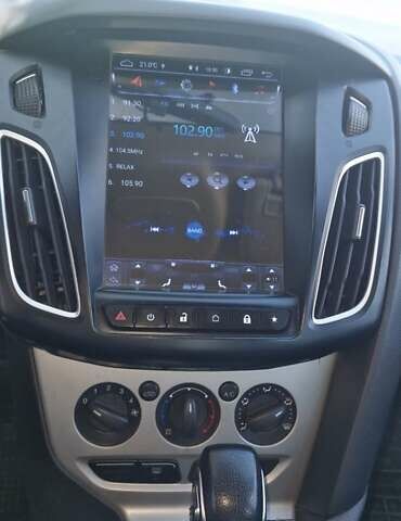 Серый Форд Фокус, объемом двигателя 2 л и пробегом 142 тыс. км за 7750 $, фото 5 на Automoto.ua