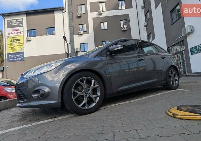 Сірий Форд Фокус, об'ємом двигуна 2 л та пробігом 120 тис. км за 8500 $, фото 8 на Automoto.ua