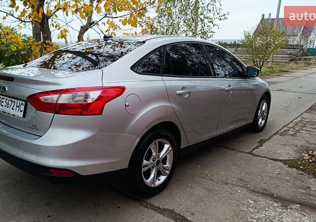 Форд Фокус 2013 в Николаеве на Automoto.ua Серый Форд Фокус, объемом двигателя 2 л и пробегом 198 тыс. км за 7499 $, фото 2 на Automoto.ua