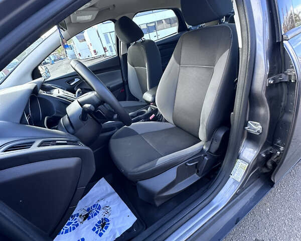 Форд Фокус 2013 в Киеве на Automoto.ua Серый Форд Фокус, объемом двигателя 2 л и пробегом 200 тыс. км за 6400 $, фото 10 на Automoto.ua