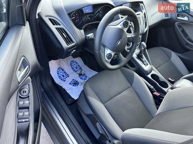 Форд Фокус 2013 в Киеве на Automoto.ua Серый Форд Фокус, объемом двигателя 2 л и пробегом 200 тыс. км за 6400 $, фото 27 на Automoto.ua