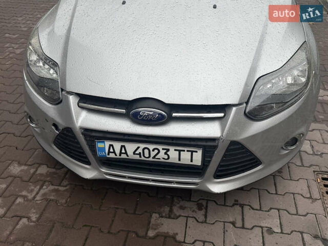 Форд Фокус 2013 в Киеве на Automoto.ua Серый Форд Фокус, объемом двигателя 2 л и пробегом 170 тыс. км за 5900 $, фото 11 на Automoto.ua