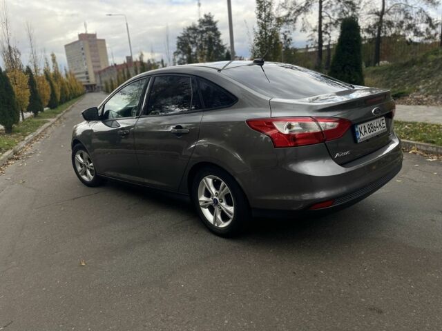 Форд Фокус 2013 в Киеве на Automoto.ua Серый Форд Фокус, объемом двигателя 2 л и пробегом 171 тыс. км за 6200 $, фото 4 на Automoto.ua