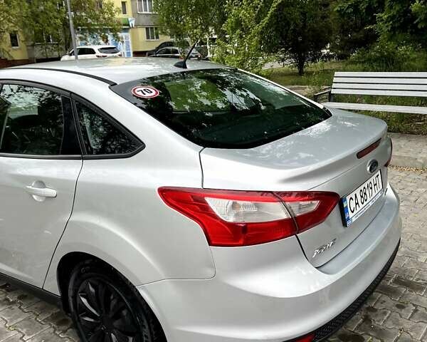 Сірий Форд Фокус, об'ємом двигуна 1 л та пробігом 119 тис. км за 7000 $, фото 5 на Automoto.ua