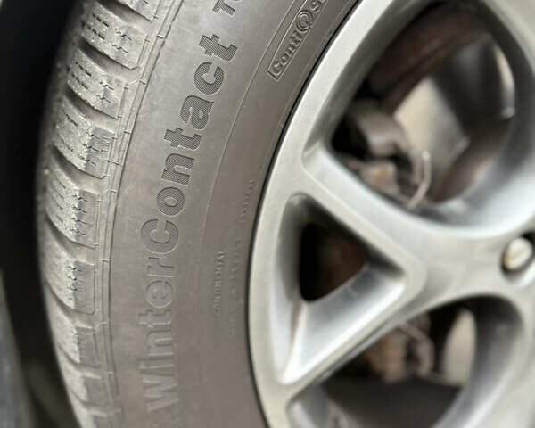 Серый Форд Фокус, объемом двигателя 2 л и пробегом 211 тыс. км за 7200 $, фото 17 на Automoto.ua