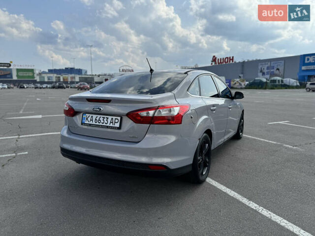 Серый Форд Фокус, объемом двигателя 1 л и пробегом 243 тыс. км за 5400 $, фото 5 на Automoto.ua