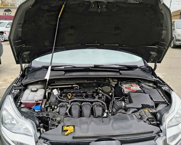 Форд Фокус 2013 в Киеве на Automoto.ua Серый Форд Фокус, объемом двигателя 2 л и пробегом 279 тыс. км за 6200 $, фото 15 на Automoto.ua