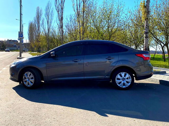 Серый Форд Фокус, объемом двигателя 1 л и пробегом 143 тыс. км за 5800 $, фото 11 на Automoto.ua