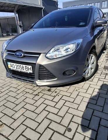 Серый Форд Фокус, объемом двигателя 1 л и пробегом 135 тыс. км за 7700 $, фото 6 на Automoto.ua