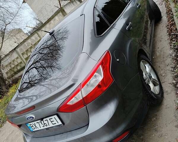 Сірий Форд Фокус, об'ємом двигуна 2 л та пробігом 272 тис. км за 6600 $, фото 1 на Automoto.ua