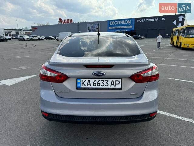 Серый Форд Фокус, объемом двигателя 1 л и пробегом 243 тыс. км за 5400 $, фото 12 на Automoto.ua