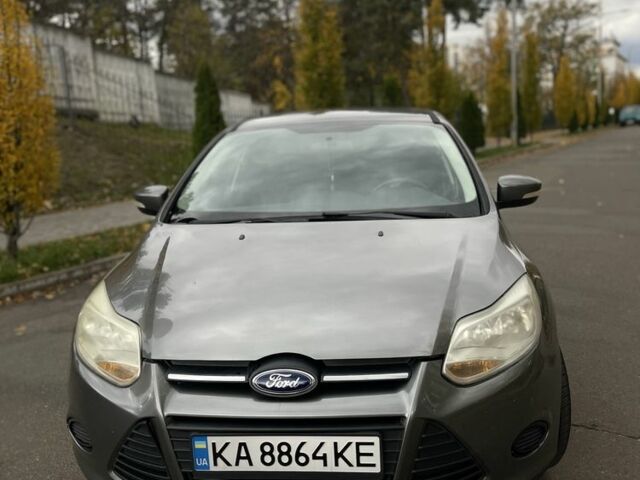 Форд Фокус 2013 в Киеве на Automoto.ua Серый Форд Фокус, объемом двигателя 2 л и пробегом 171 тыс. км за 6200 $, фото 1 на Automoto.ua