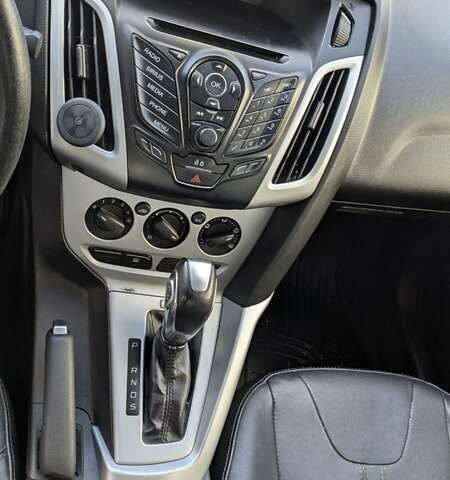 Сірий Форд Фокус, об'ємом двигуна 2 л та пробігом 120 тис. км за 8500 $, фото 15 на Automoto.ua