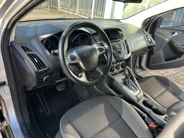 Серый Форд Фокус, объемом двигателя 2 л и пробегом 264 тыс. км за 6800 $, фото 20 на Automoto.ua