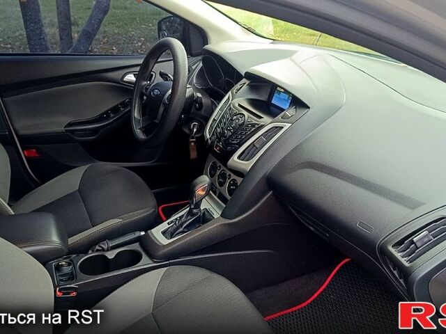 Серый Форд Фокус, объемом двигателя 2 л и пробегом 198 тыс. км за 7499 $, фото 9 на Automoto.ua