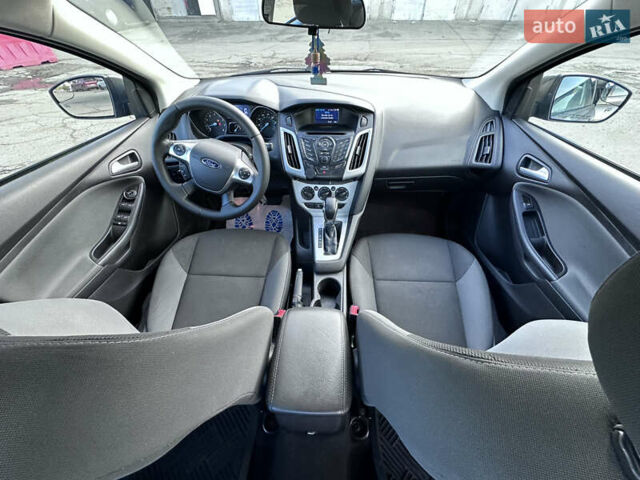 Форд Фокус 2013 в Киеве на Automoto.ua Серый Форд Фокус, объемом двигателя 2 л и пробегом 200 тыс. км за 6400 $, фото 21 на Automoto.ua