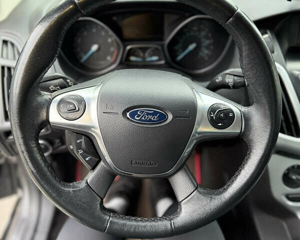 Серый Форд Фокус, объемом двигателя 2 л и пробегом 211 тыс. км за 7200 $, фото 24 на Automoto.ua