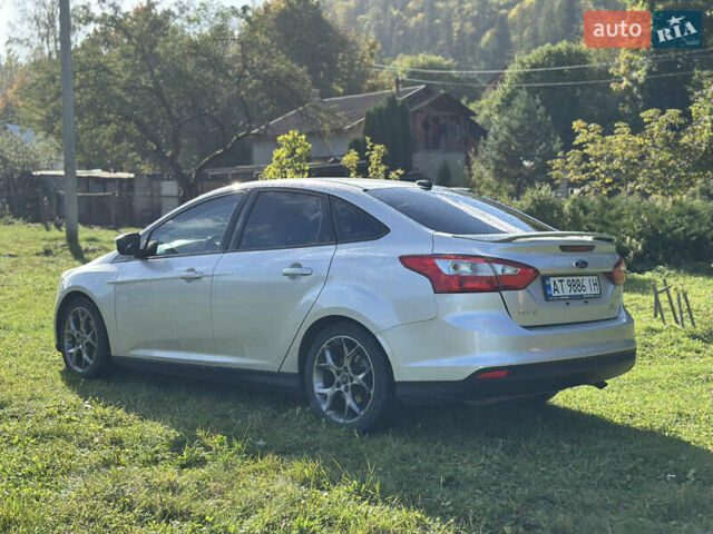 Серый Форд Фокус, объемом двигателя 2 л и пробегом 260 тыс. км за 7000 $, фото 5 на Automoto.ua