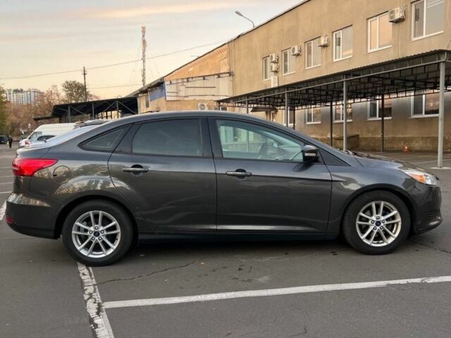 Серый Форд Фокус, объемом двигателя 2 л и пробегом 183 тыс. км за 6800 $, фото 6 на Automoto.ua