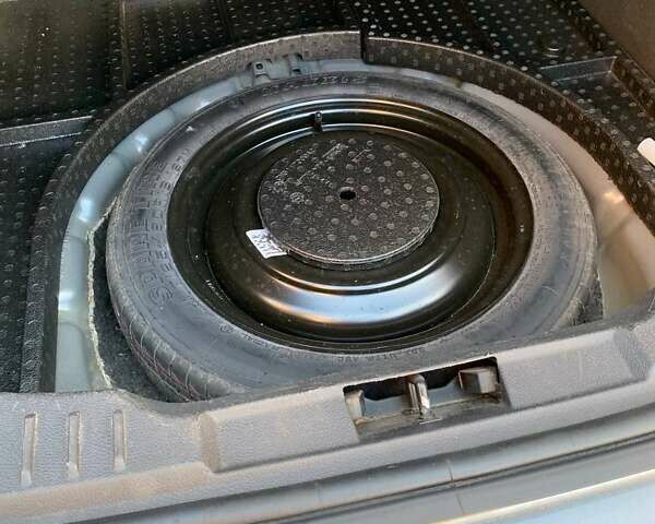 Сірий Форд Фокус, об'ємом двигуна 2 л та пробігом 186 тис. км за 6800 $, фото 5 на Automoto.ua