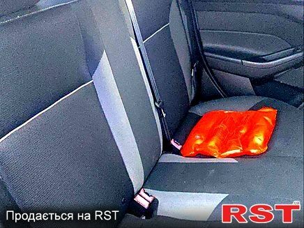 Серый Форд Фокус, объемом двигателя 2 л и пробегом 170 тыс. км за 7500 $, фото 3 на Automoto.ua