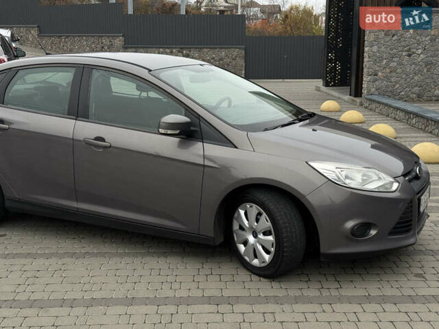 Серый Форд Фокус, объемом двигателя 1 л и пробегом 145 тыс. км за 6350 $, фото 8 на Automoto.ua