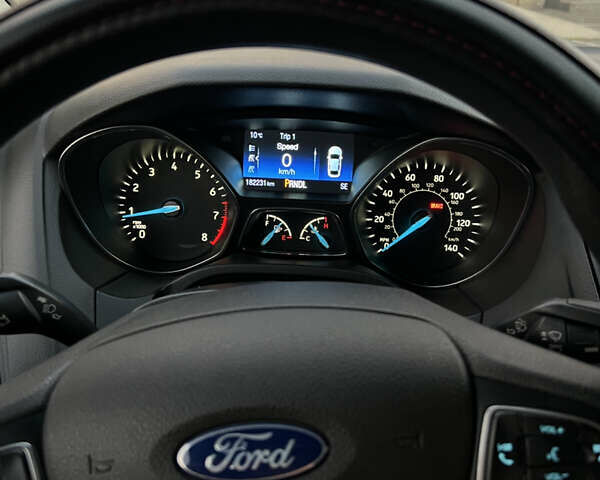 Сірий Форд Фокус, об'ємом двигуна 2 л та пробігом 182 тис. км за 7300 $, фото 17 на Automoto.ua