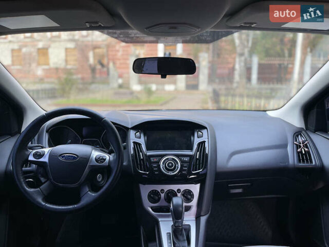 Серый Форд Фокус, объемом двигателя 2 л и пробегом 127 тыс. км за 8799 $, фото 14 на Automoto.ua