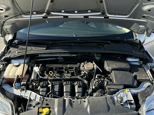 Серый Форд Фокус, объемом двигателя 2 л и пробегом 183 тыс. км за 7200 $, фото 7 на Automoto.ua