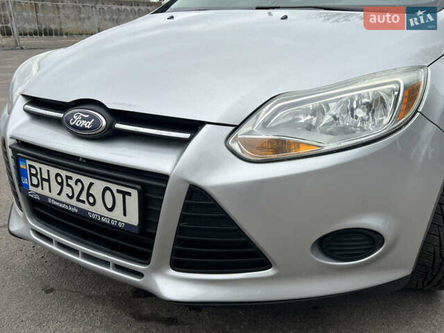 Сірий Форд Фокус, об'ємом двигуна 2 л та пробігом 234 тис. км за 6600 $, фото 19 на Automoto.ua