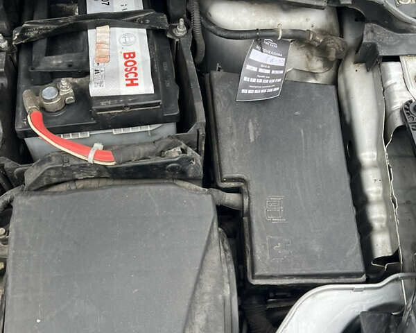 Сірий Форд Фокус, об'ємом двигуна 2 л та пробігом 234 тис. км за 6600 $, фото 42 на Automoto.ua