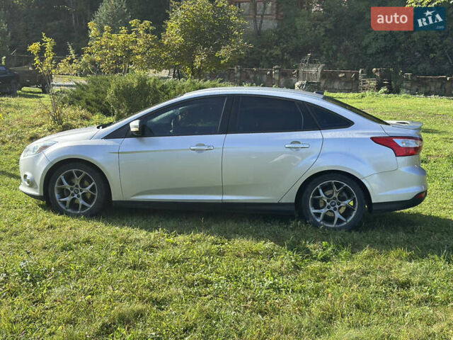 Серый Форд Фокус, объемом двигателя 2 л и пробегом 260 тыс. км за 7000 $, фото 1 на Automoto.ua