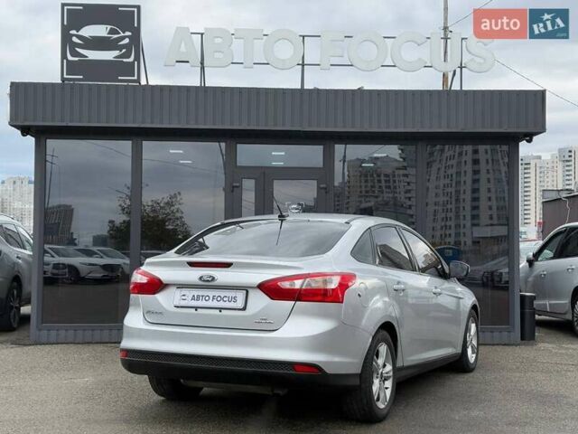 Серый Форд Фокус, объемом двигателя 2 л и пробегом 176 тыс. км за 8990 $, фото 7 на Automoto.ua