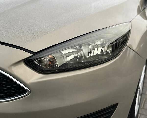 Сірий Форд Фокус, об'ємом двигуна 2 л та пробігом 169 тис. км за 6400 $, фото 13 на Automoto.ua