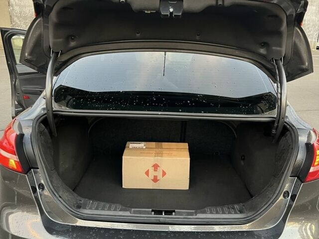 Серый Форд Фокус, объемом двигателя 2 л и пробегом 183 тыс. км за 6800 $, фото 7 на Automoto.ua